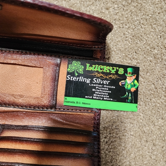 NWOT Pink Green Tan Floral Embossed Leather Wallet - Picture 6 of 6